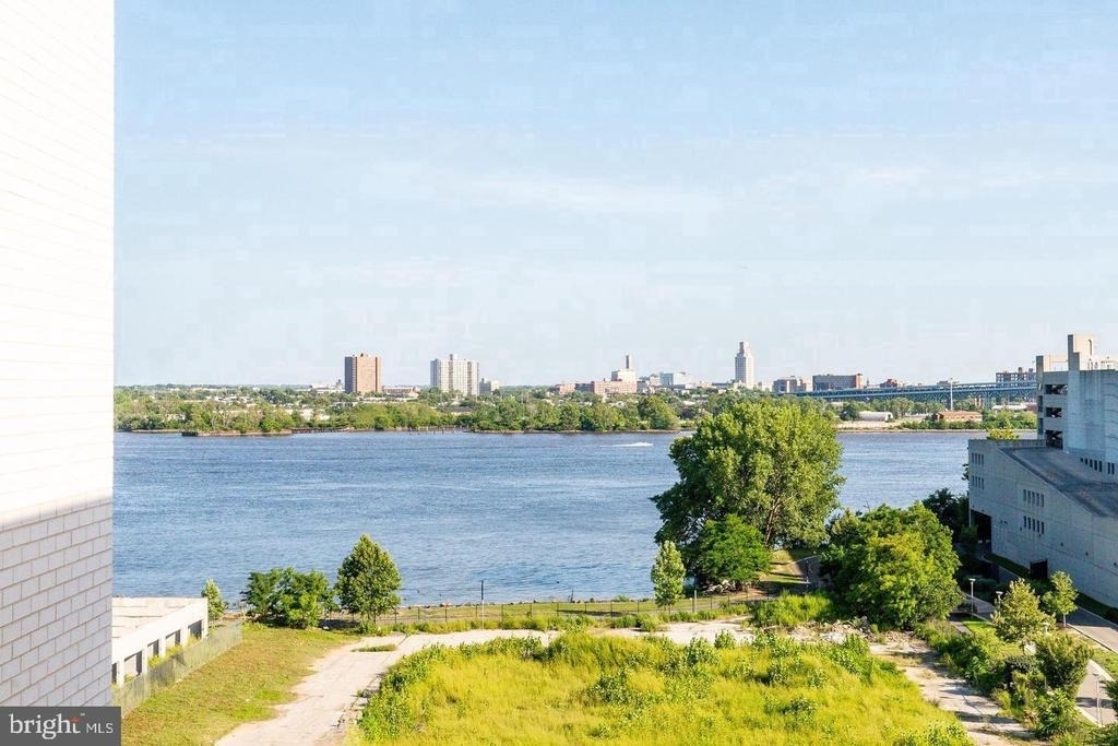1130 N Delaware Avenue - Photo 9