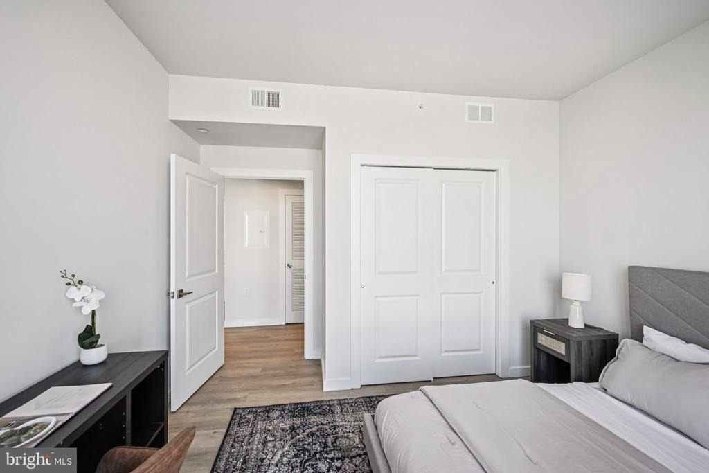 1130 N Delaware Avenue - Photo 7