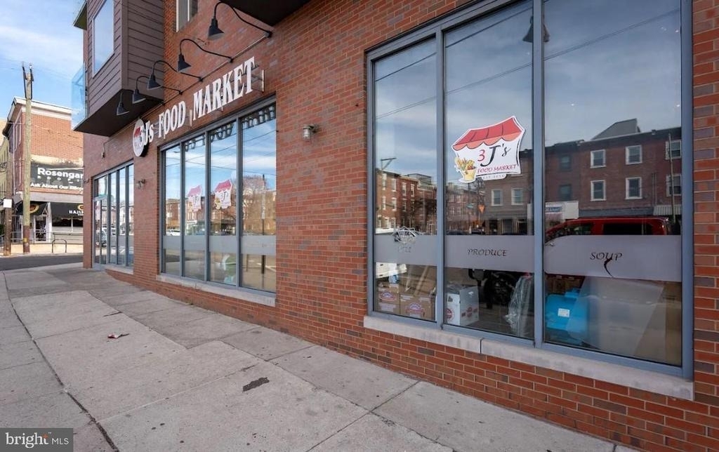 1130 N Delaware Avenue - Photo 33