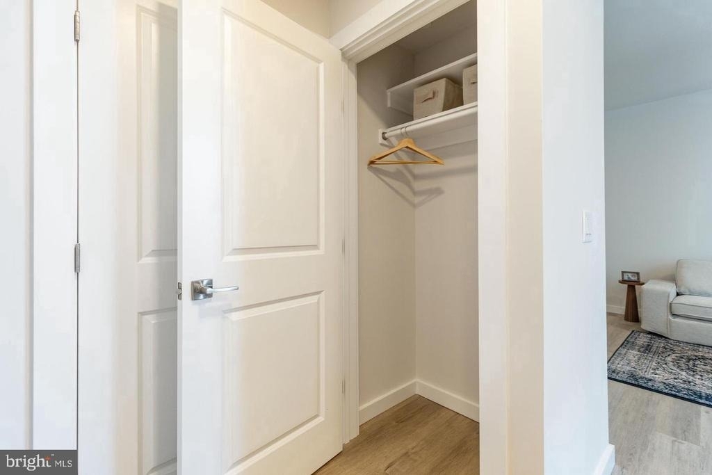 1130 N Delaware Avenue - Photo 16