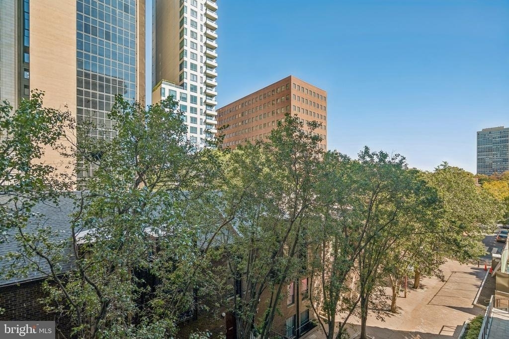 233 S 6th Street - Photo 11