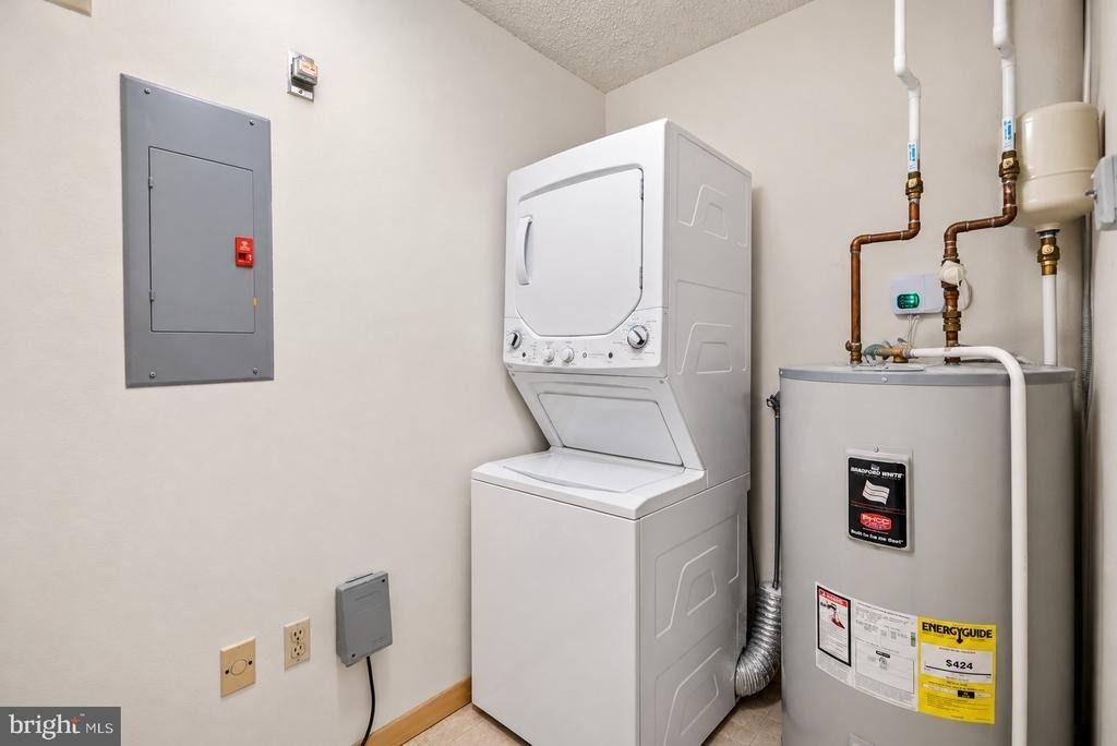 233 S 6th Street - Photo 8