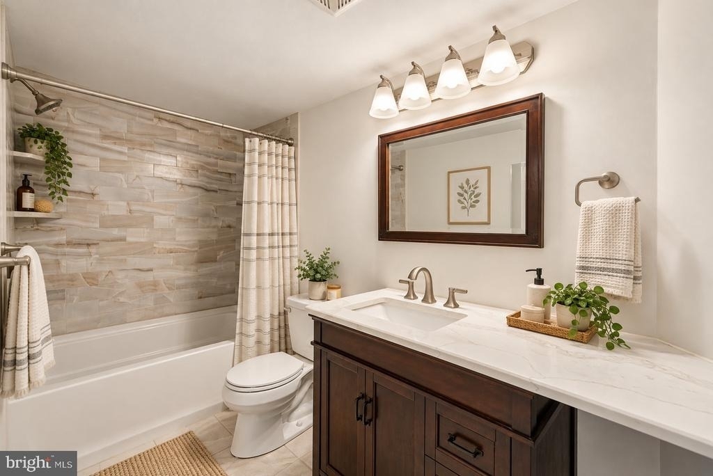 233 S 6th Street - Photo 7