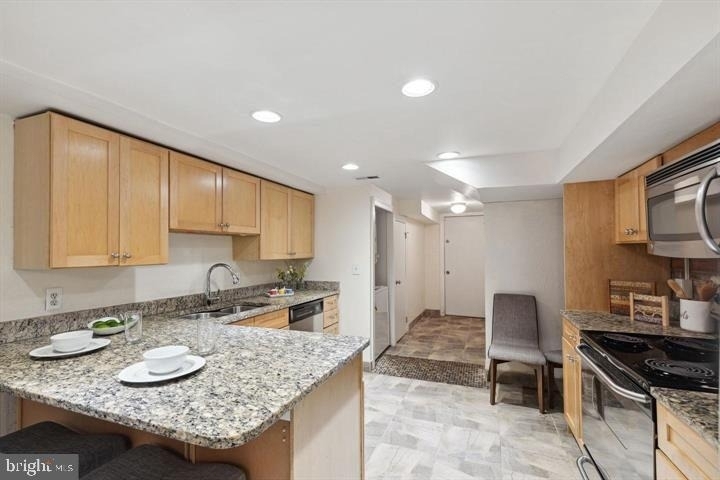 1305 Spruce Street - Photo 5