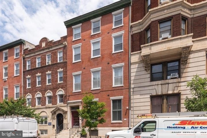1305 Spruce Street - Photo 21