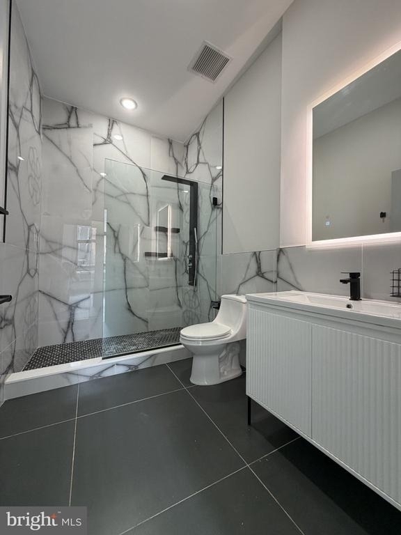 1810 E Venango Street - Photo 6