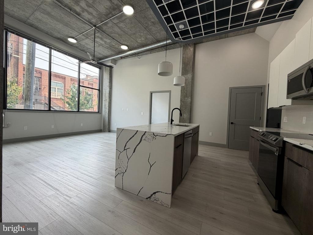 1810 E Venango Street - Photo 15