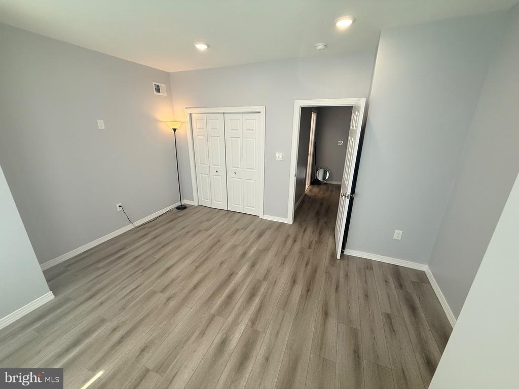 3111 Morse Street - Photo 2