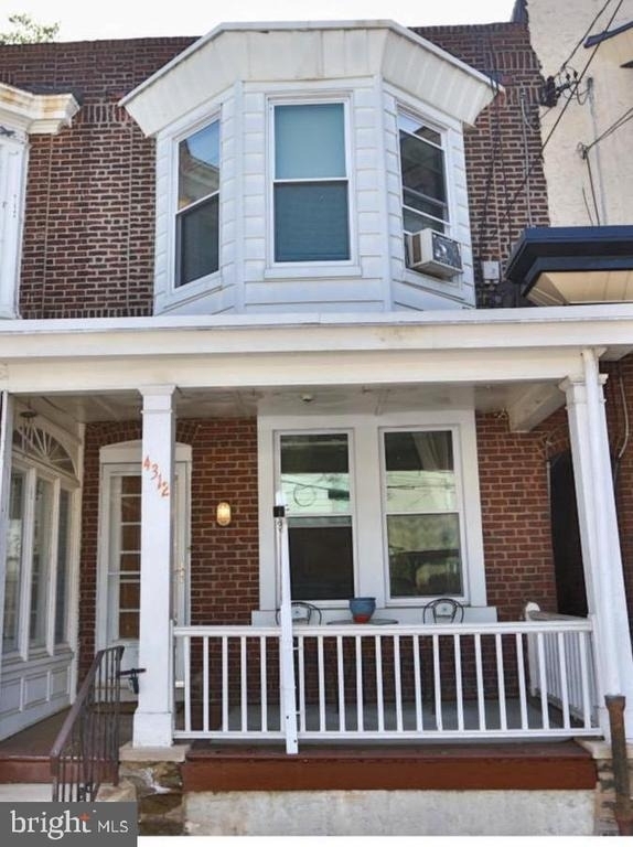 4312 Dobson - Photo 0