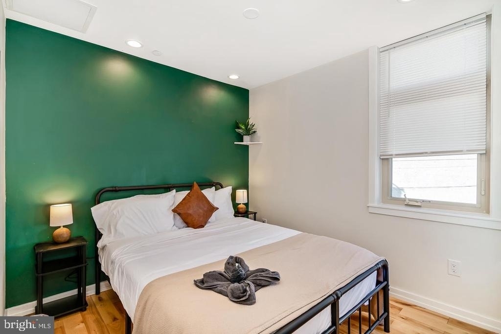 2256 Dickinson Street - Photo 7
