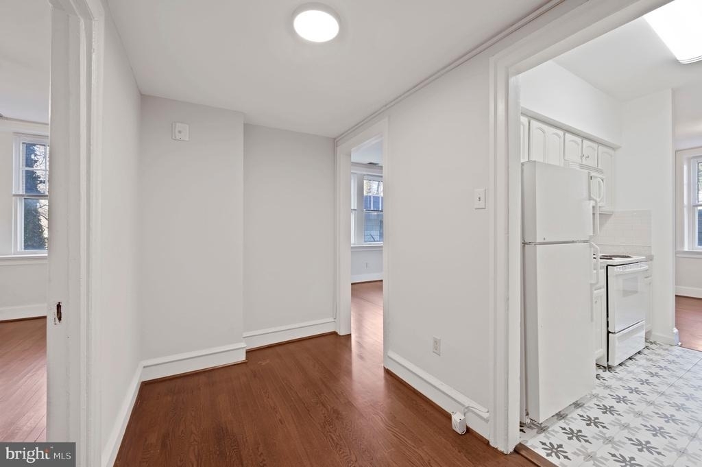 6655 Mccallum Street - Photo 2