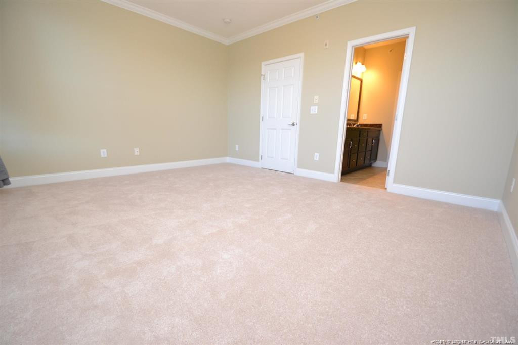 10410 Sablewood Drive - Photo 17