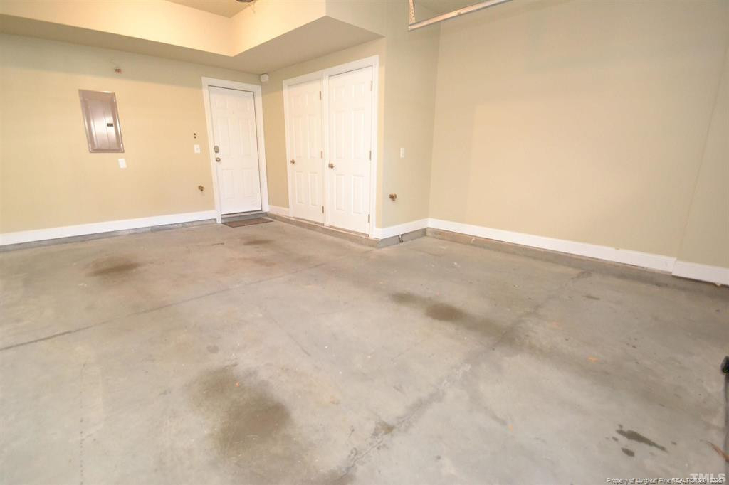 10410 Sablewood Drive - Photo 34