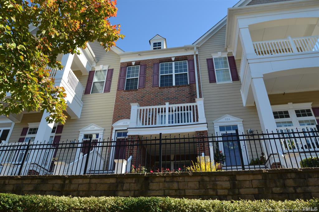 10410 Sablewood Drive - Photo 1