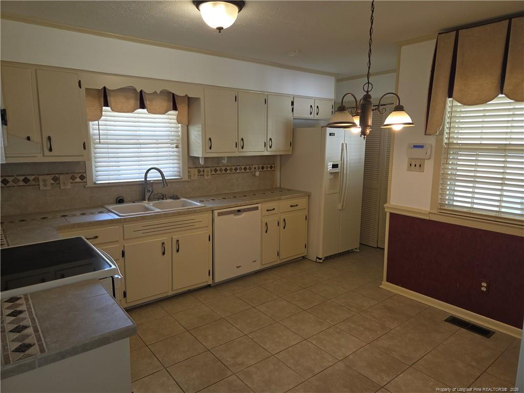 1503 Palmer Drive - Photo 3