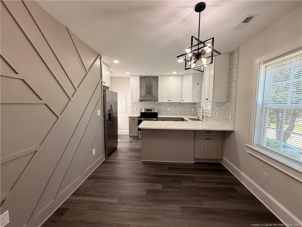 110 Kensington Circle - Photo 2