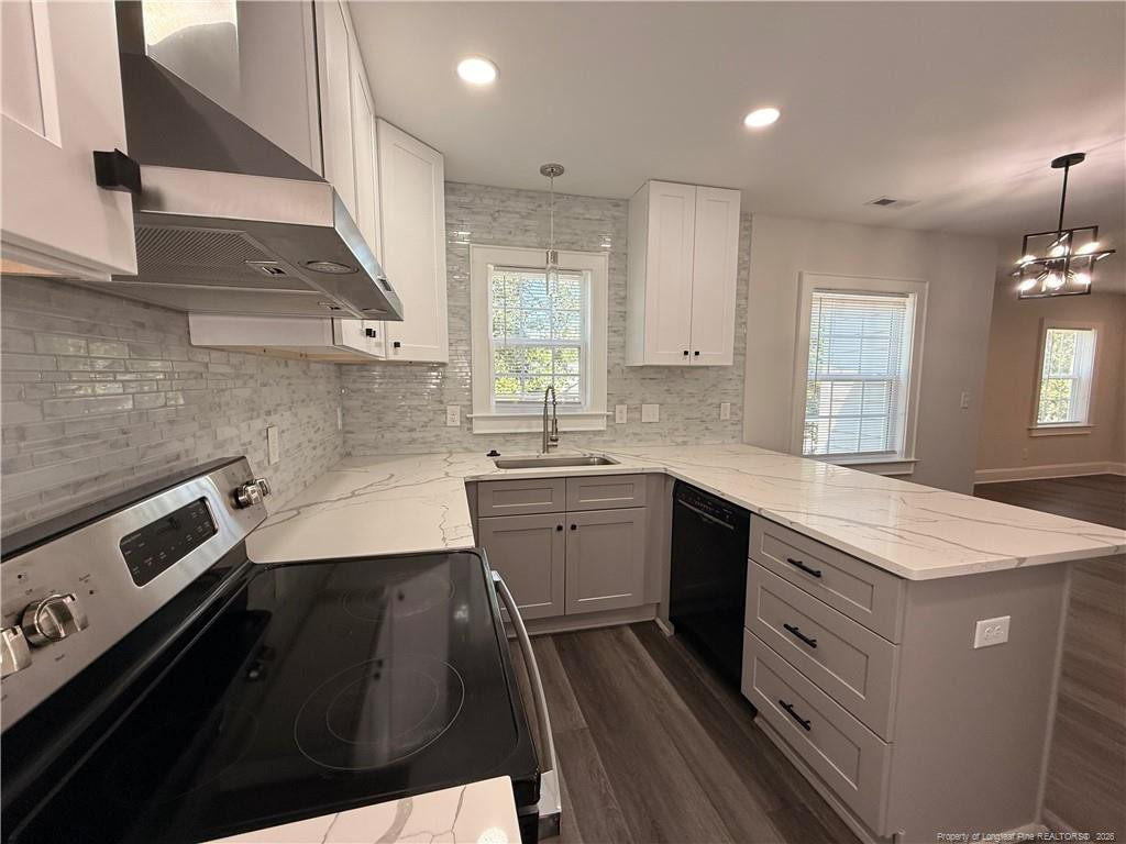 110 Kensington Circle - Photo 3