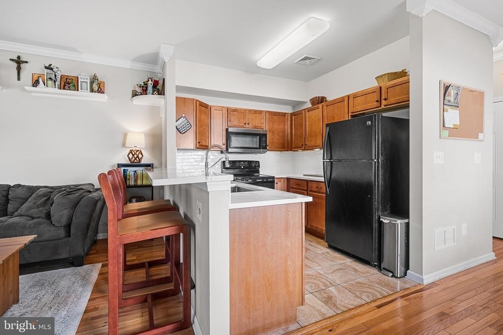 1537 Crest Park Court - Photo 10