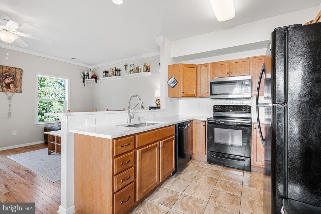 1537 Crest Park Court - Photo 11