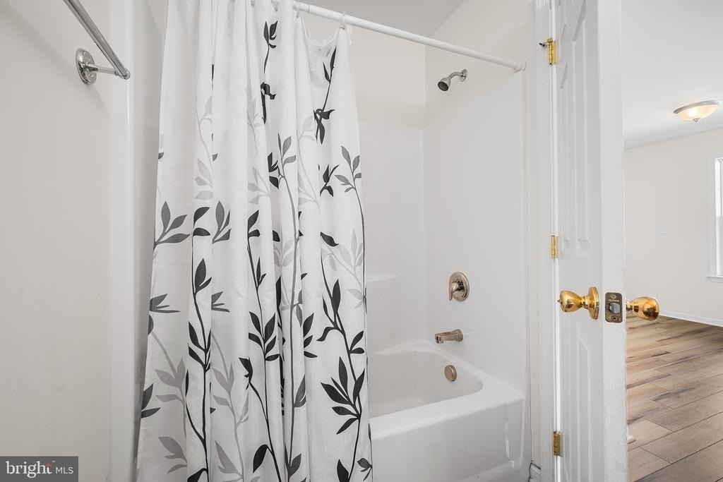 1537 Crest Park Court - Photo 19