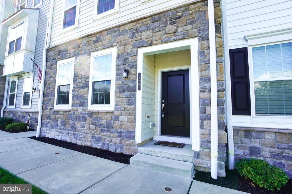 35 Jessop Lane - Photo 1
