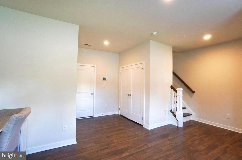 35 Jessop Lane - Photo 5