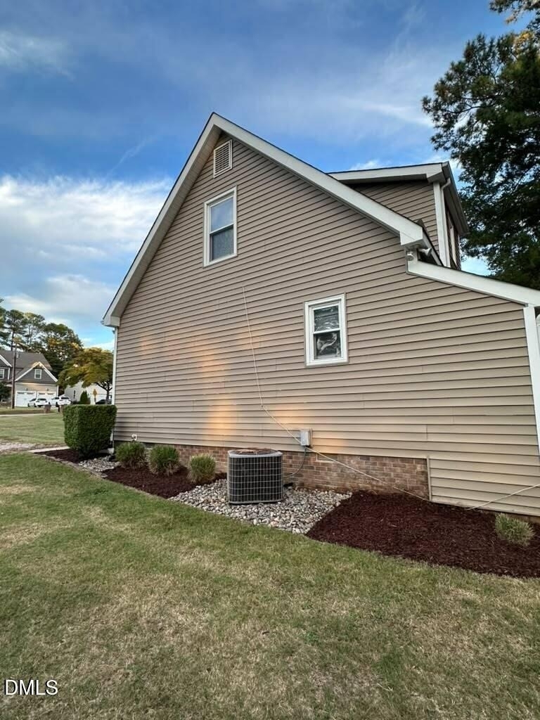 1617 Wake Drive - Photo 11