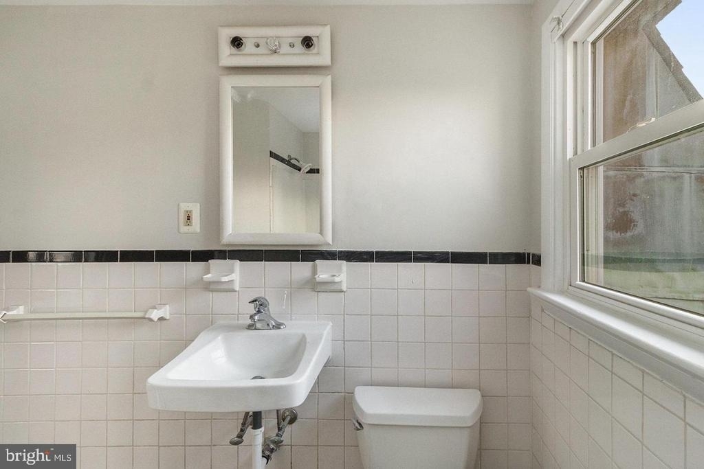 3868 Germantown Pike - Photo 15