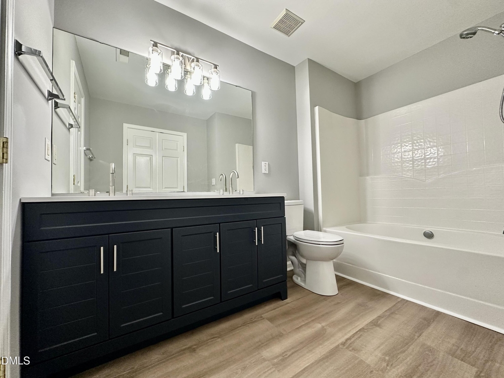 208 Walnut Woods Drive - Photo 12