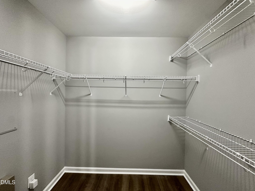 208 Walnut Woods Drive - Photo 13