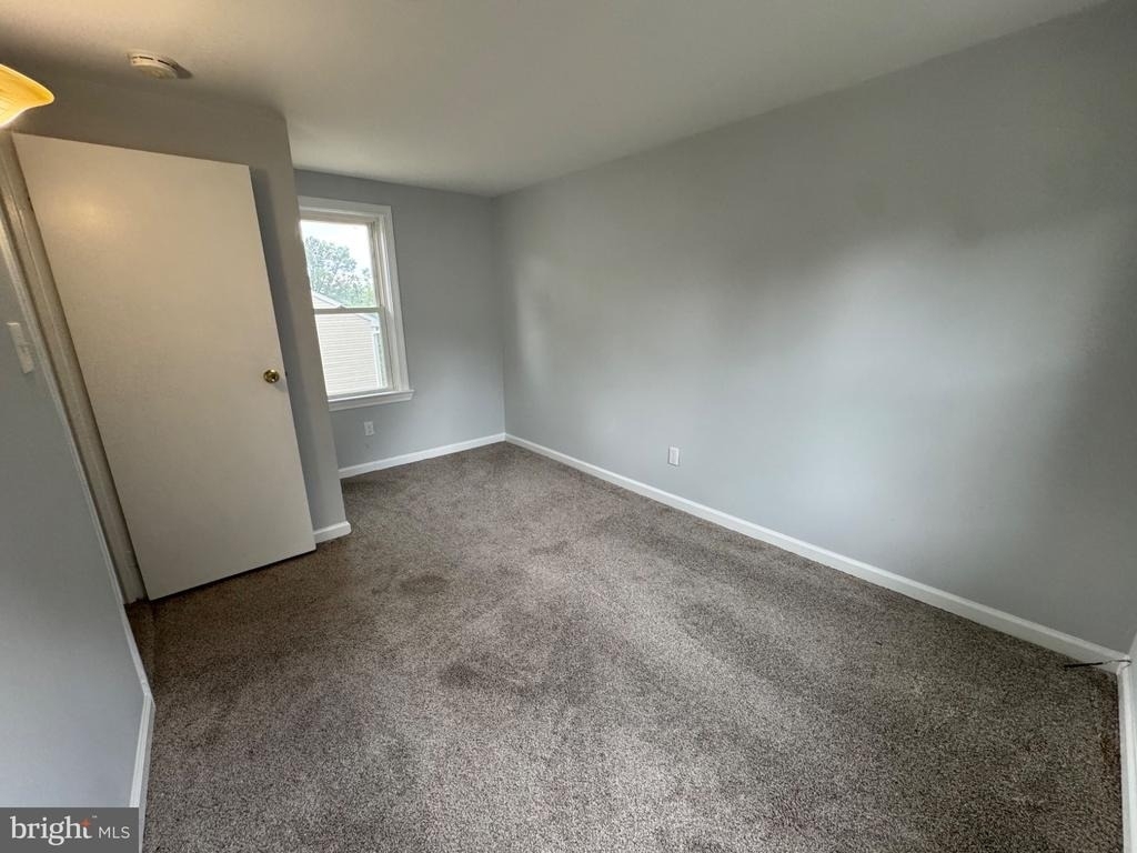 319 Grant Street - Photo 15