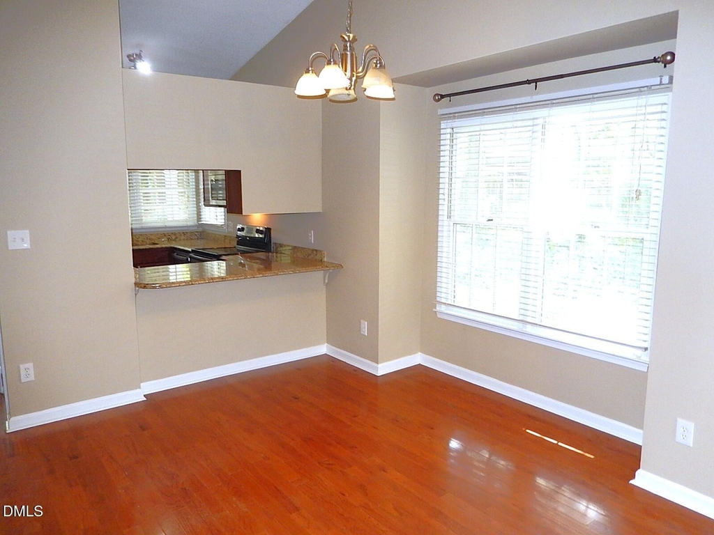4301 Bona Court - Photo 4