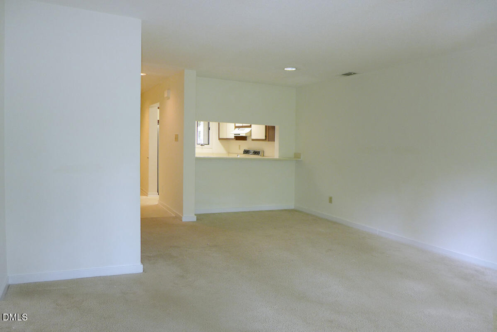 710 Martin Luther King Junior Boulevard - Photo 2