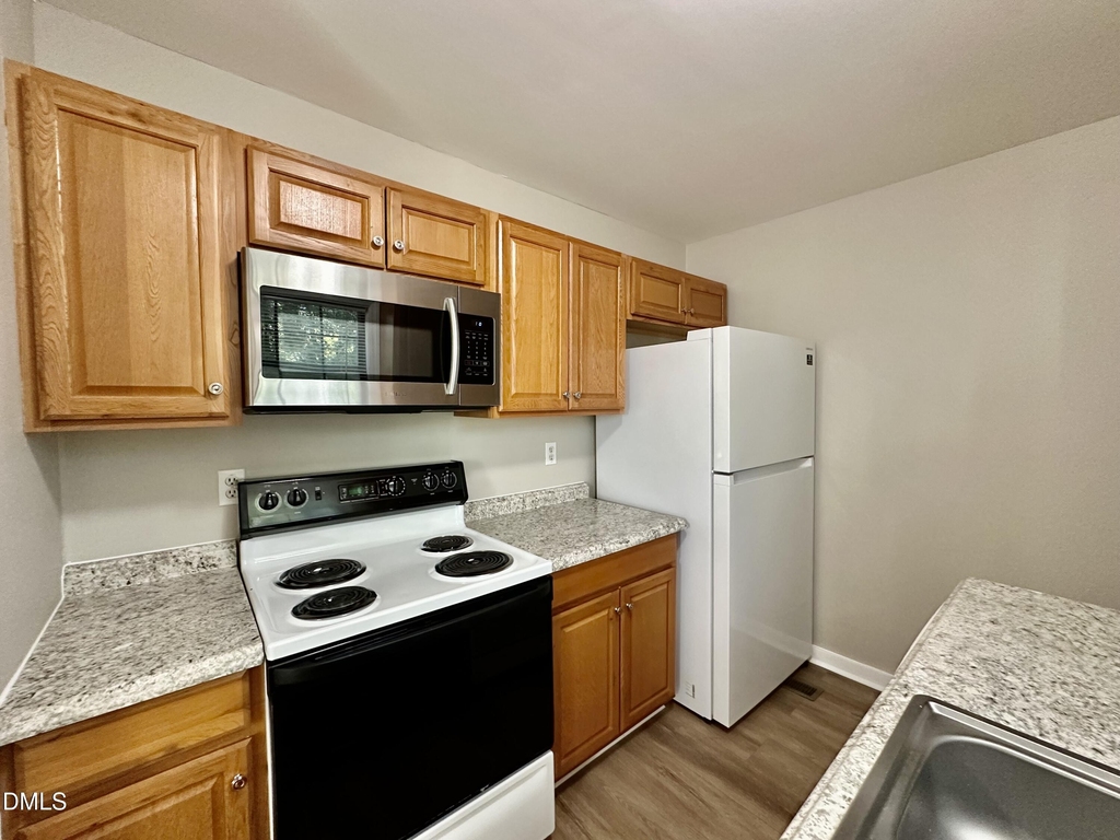 3622 Colchester Street - Photo 5