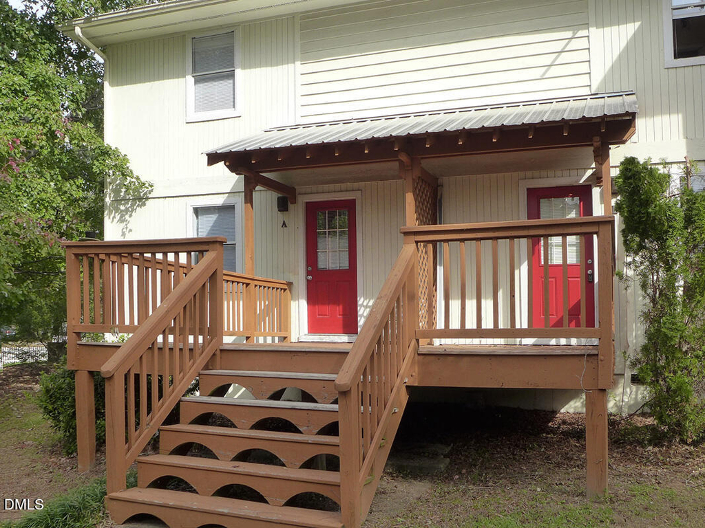 515 S Merritt Mill Road - Photo 0