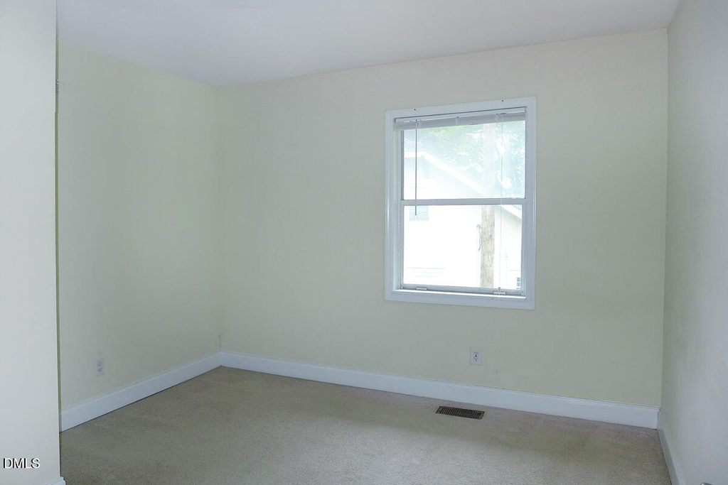 515 S Merritt Mill Road - Photo 8