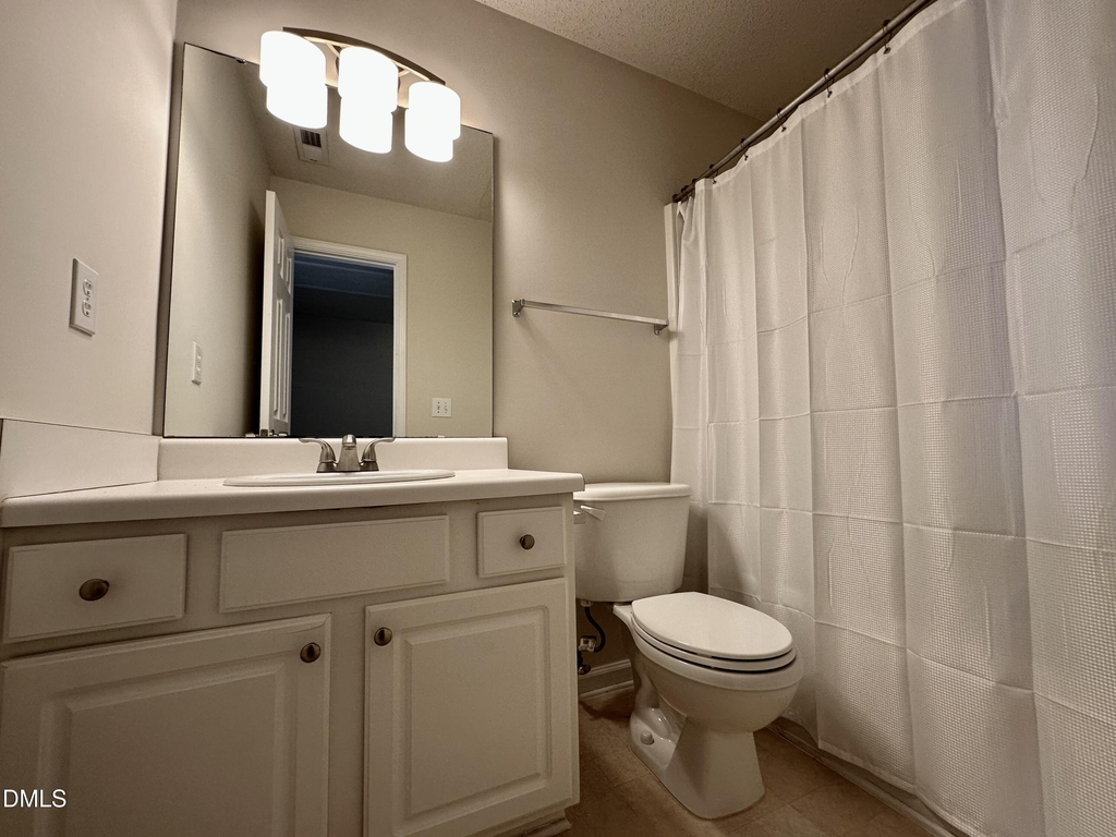 508 Canyon Lake Circle - Photo 16