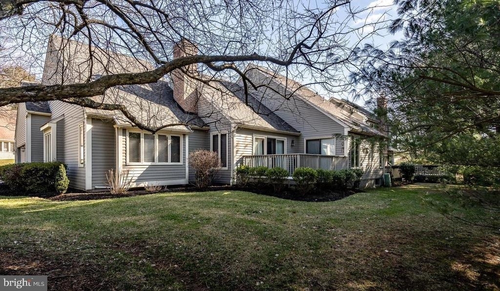 1114 Mews Lane - Photo 0