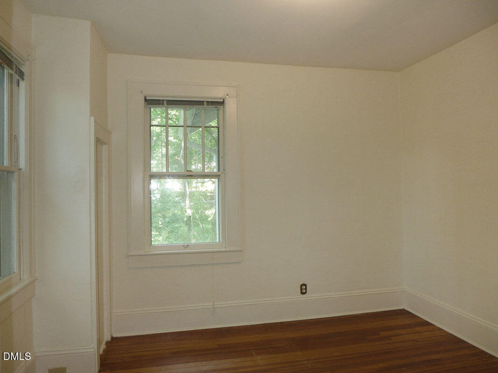 406 Hillsborough Street - Photo 5