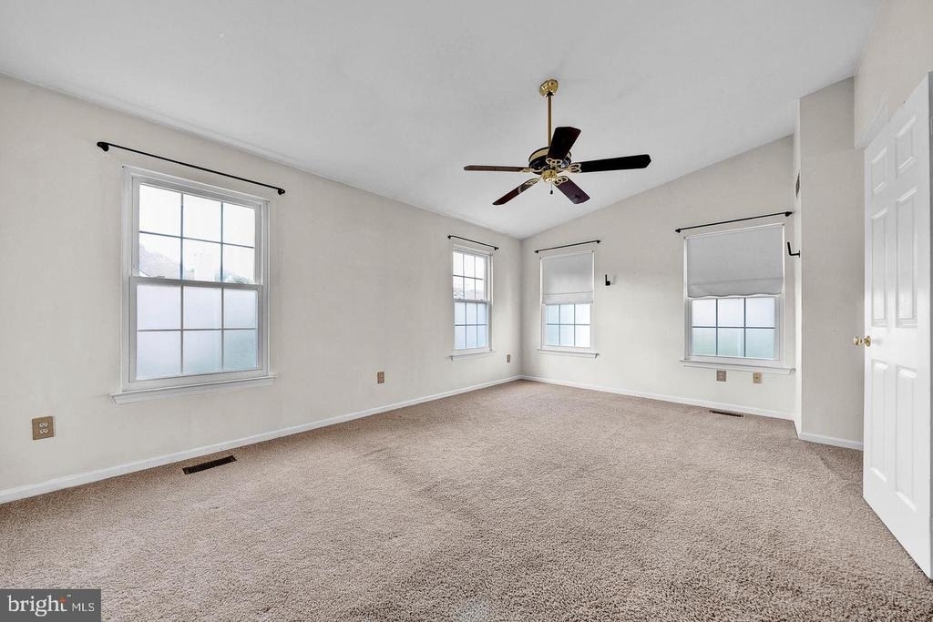 8006 Spruce Mill Dr - Photo 14