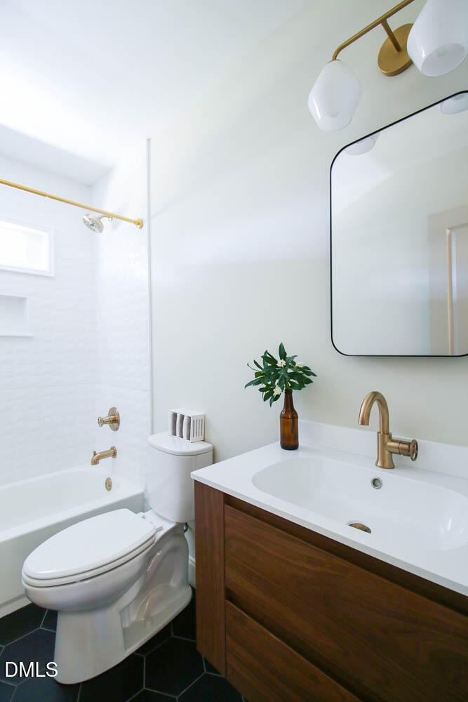 2406 Boswell Road - Photo 13