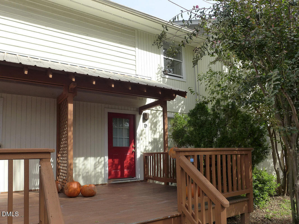 515 S Merritt Mill Road - Photo 0