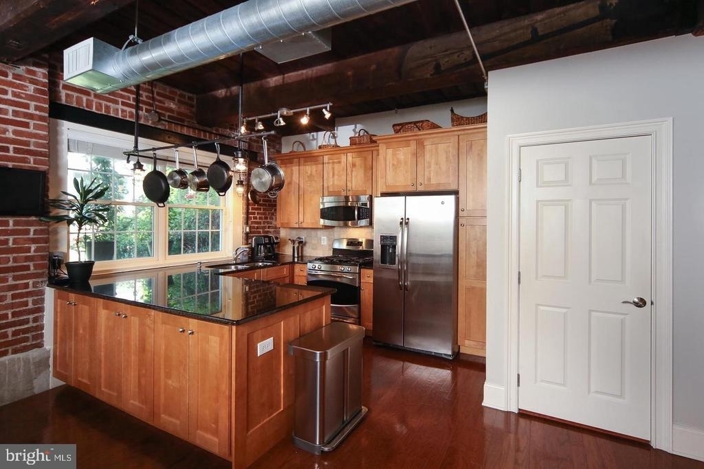6 Watson Mill Lane - Photo 8