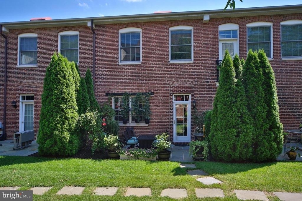 6 Watson Mill Lane - Photo 19