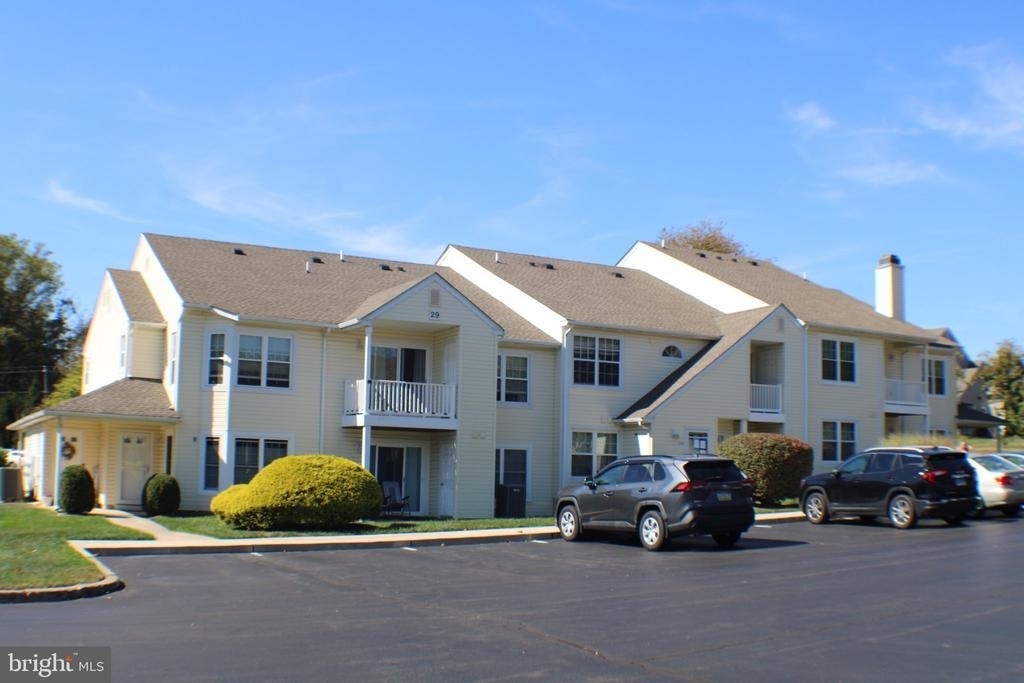 2905 Atkinson Place - Photo 0