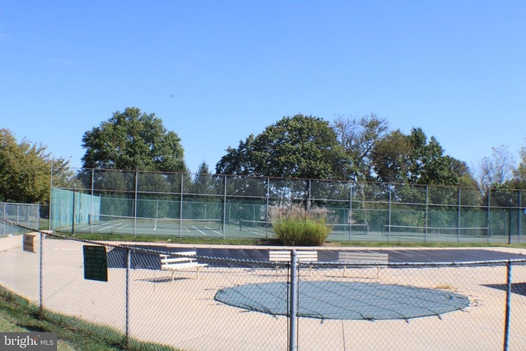 2905 Atkinson Place - Photo 3