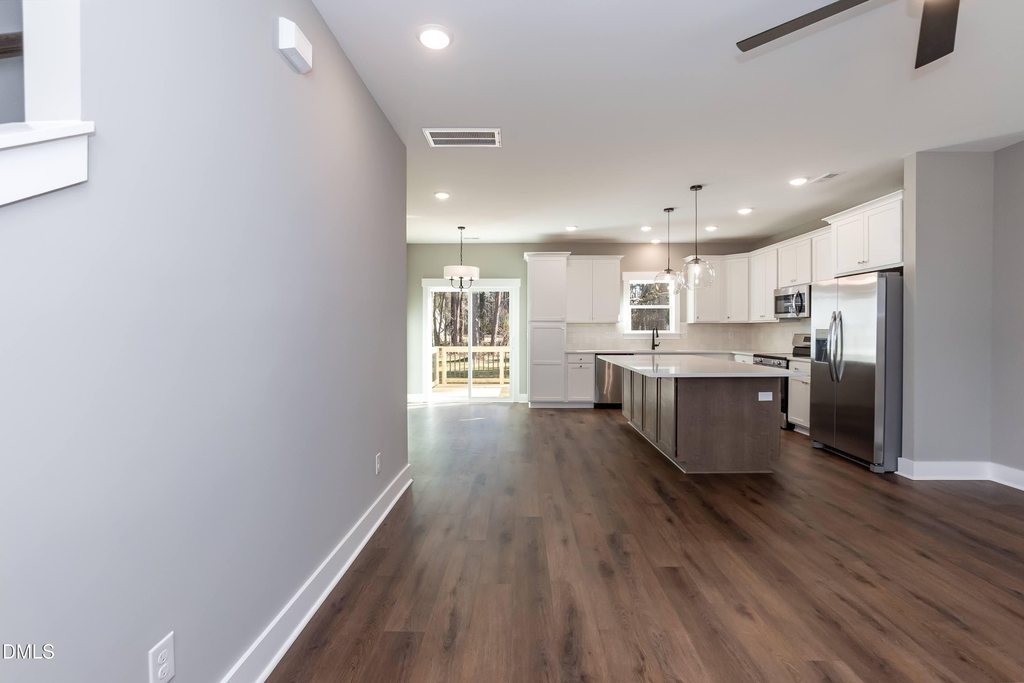104 Buffalo Drive - Photo 5