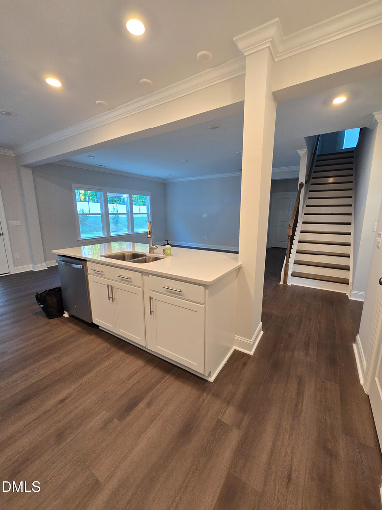 672 Emerald Bay Circle - Photo 14