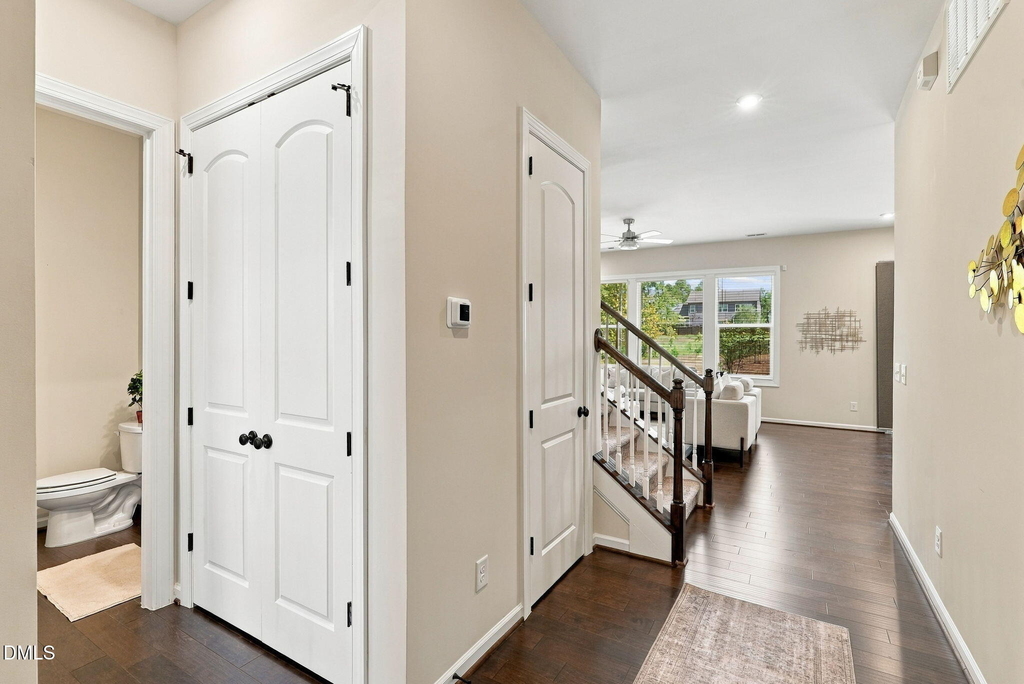 58 Comfort Court - Photo 3