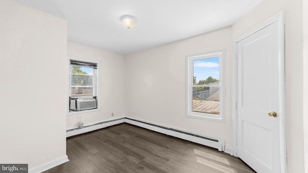 1427 Hamilton Avenue - Photo 14